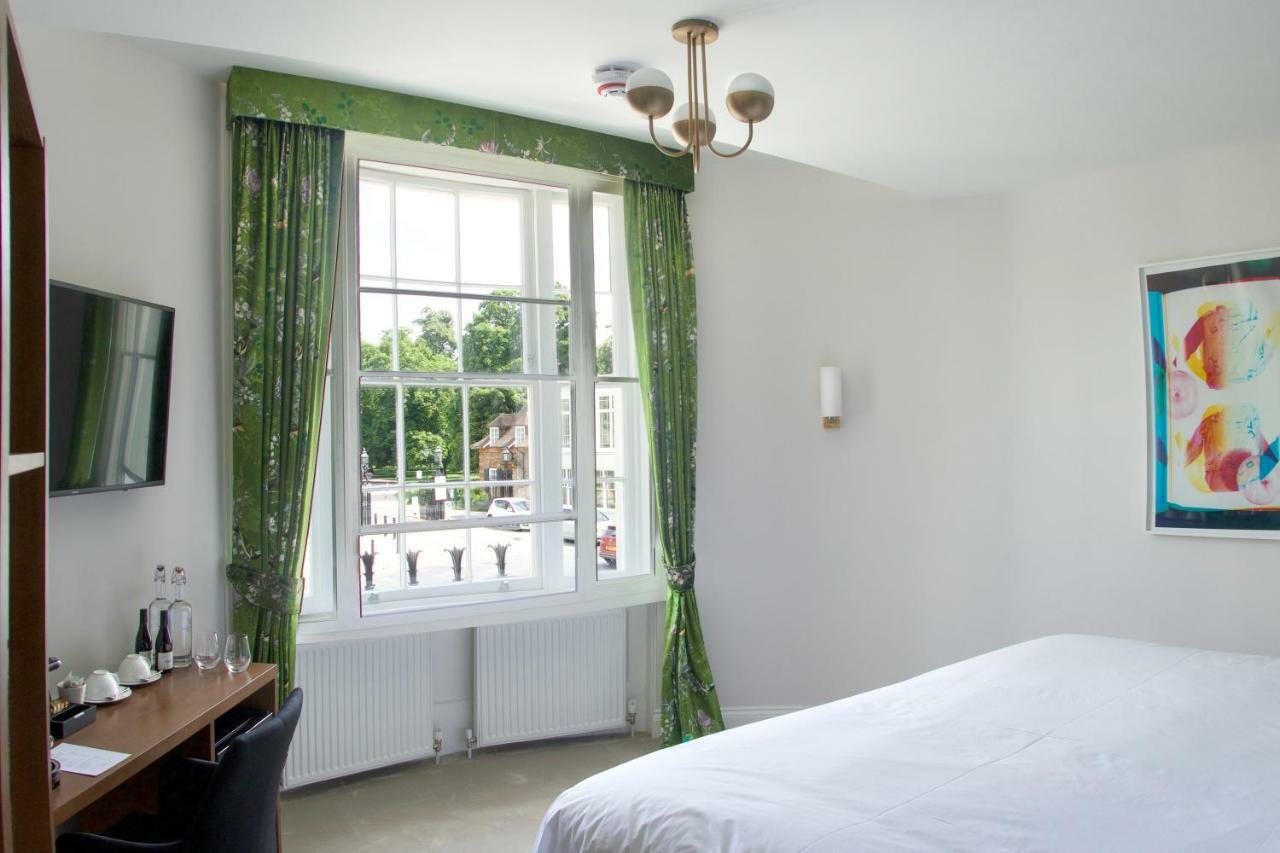 The Kings Arms Hotel Kingston upon Thames  Kültér fotó